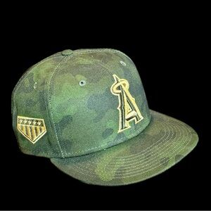 Los Angeles Angels New Era 59FIFTY Hat Cap 7 1/8 Camo Armed Forces